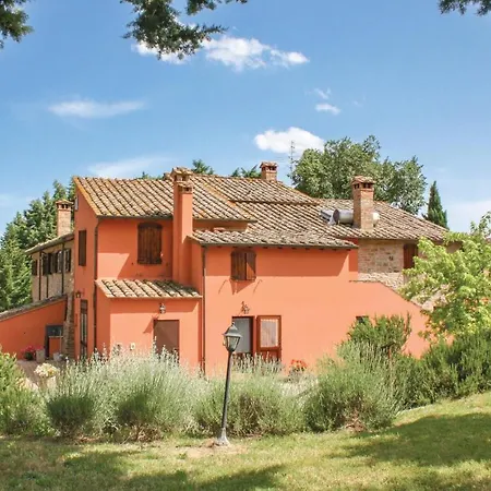 Gorgeous In Castiglione D,lago Pg